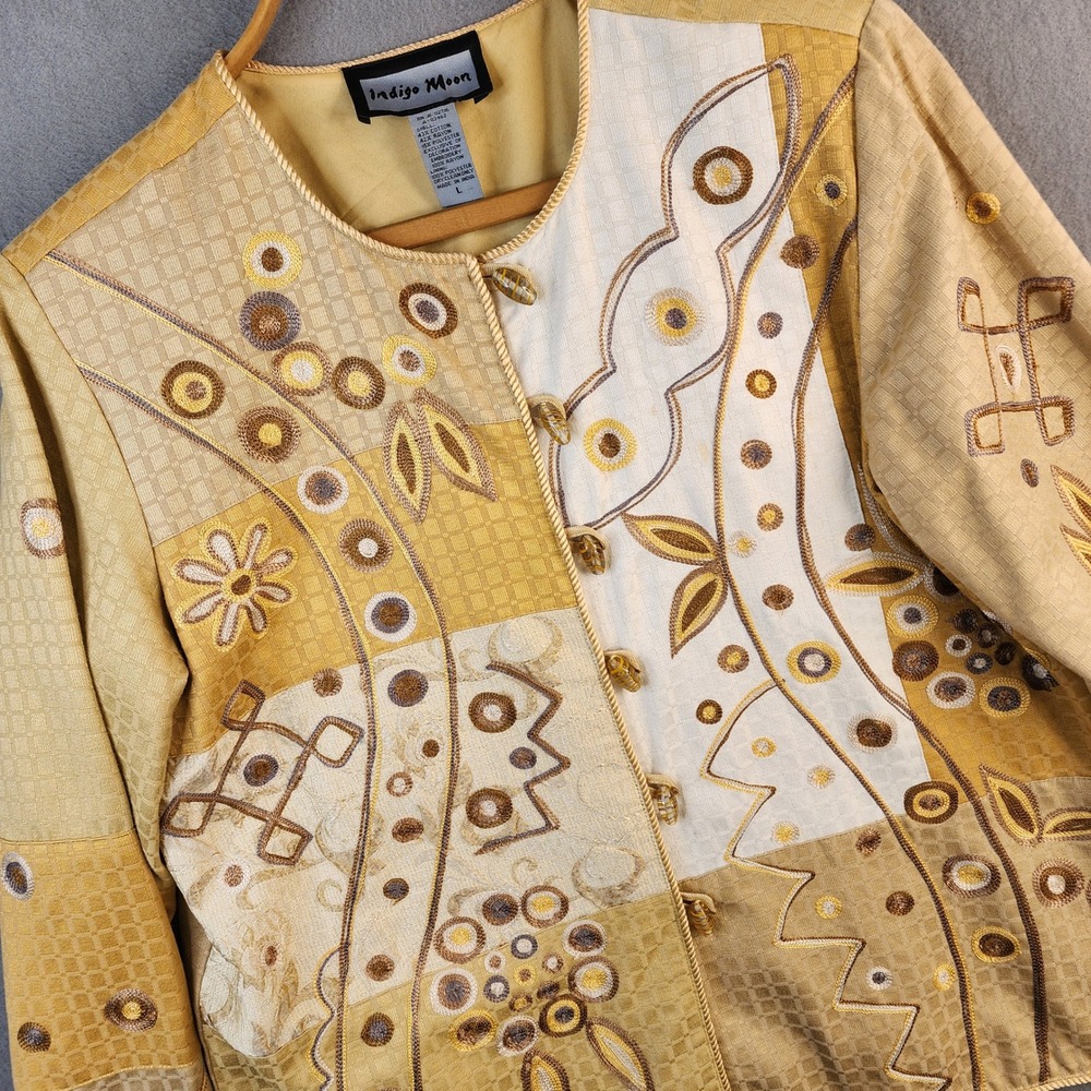 Artsy Embroidered Patchwork Jacket‎ Boho Rope Loop Button Closure Color Block L